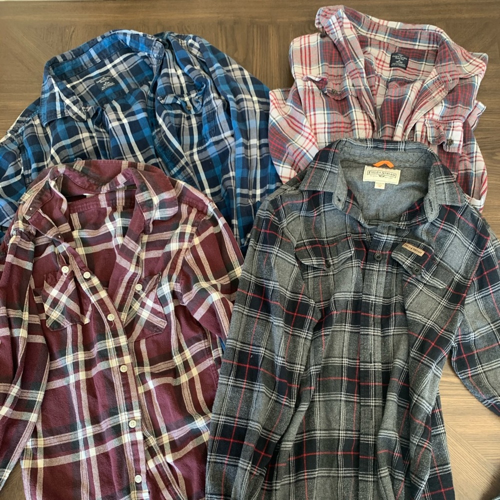 Bundle of vintage flannels!
